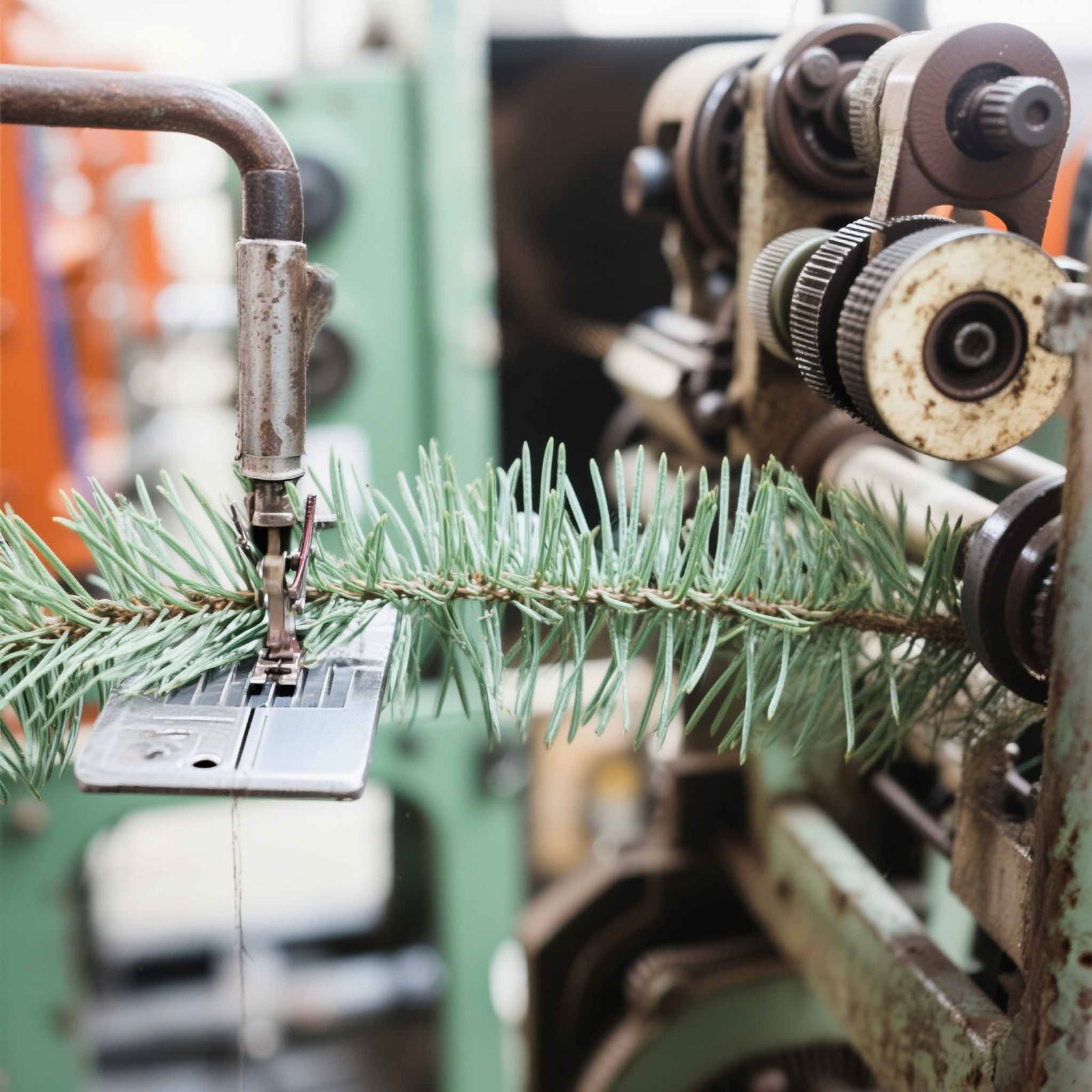 آلة تصنيع النباتات الاصطناعية - شجرة الصنوبر